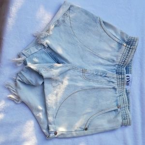 One by One Teaspoon Anarchy Hunters Short